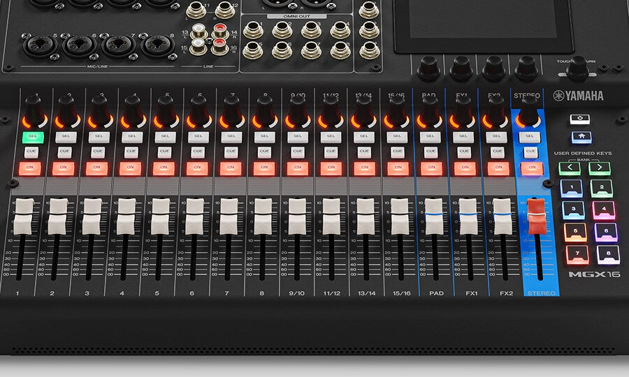 Yamaha MGX16 BK