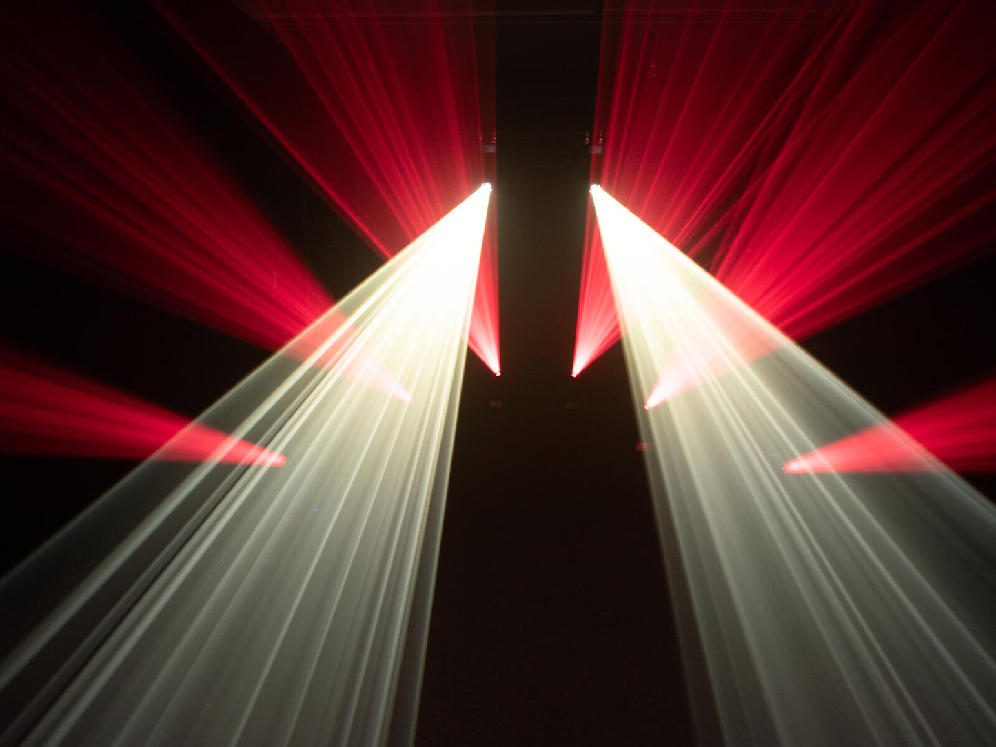 FUTURELIGHT DMH-190 Hybrid Moving Head Spot/Beam