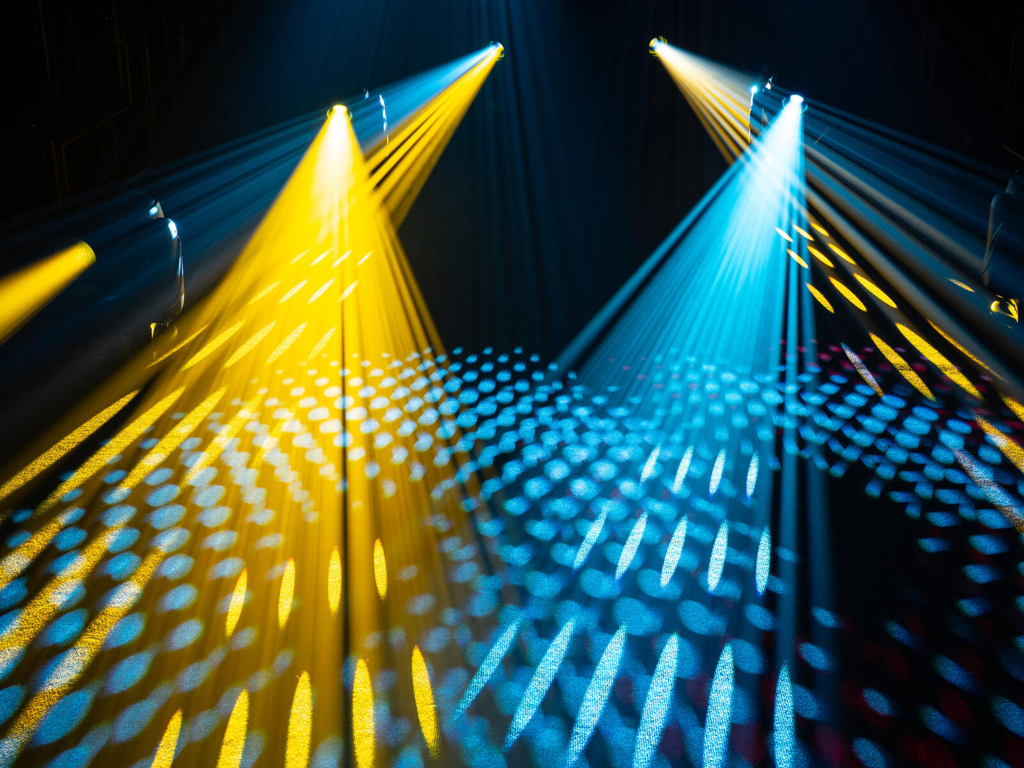 FUTURELIGHT DMH-190 Hybrid Moving Head Spot/Beam